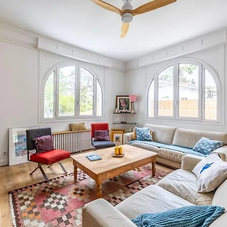 Maison Emplacement 아파트